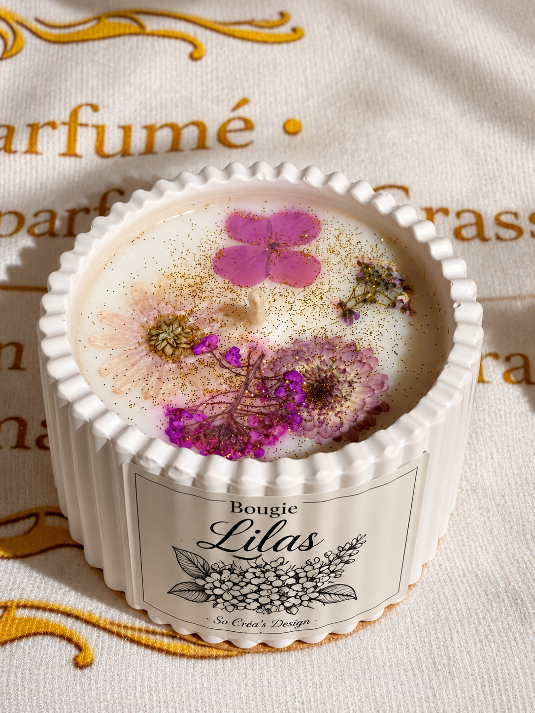 Bougie parfumée aux fleurs séchées